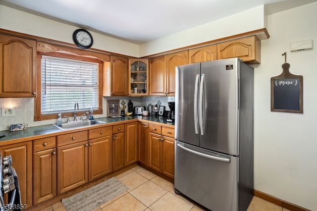 46 Mary Ave, Woodland Park, NJ 07424