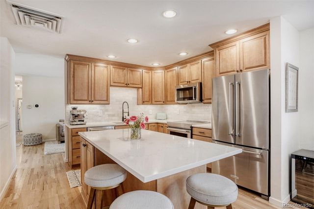 13204 W Utah Circle, Lakewood, CO 80228