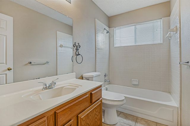 221 Layman Drive, Cedar Hill, TX 75104