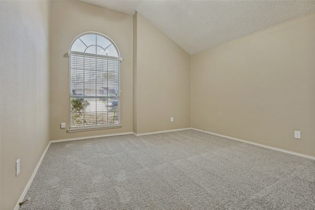 221 Layman Drive, Cedar Hill, TX 75104