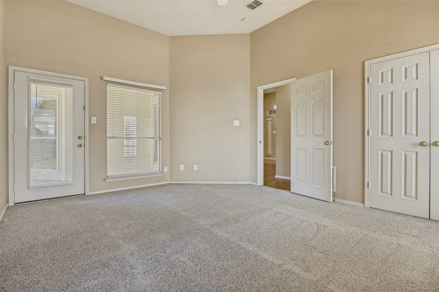 221 Layman Drive, Cedar Hill, TX 75104