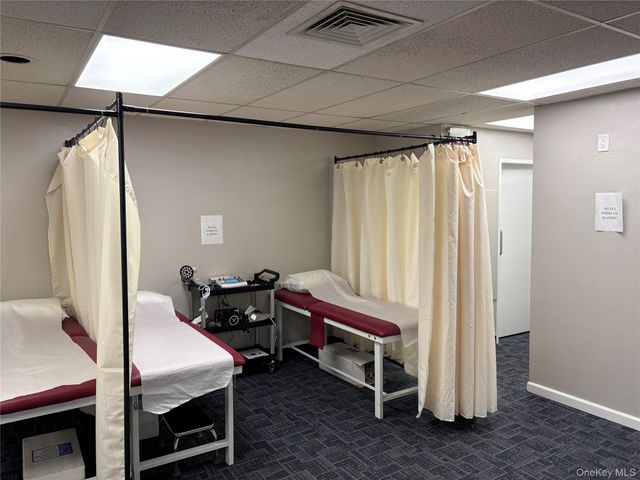 66&68 S central Avenue, Valley Stream, NY 11580