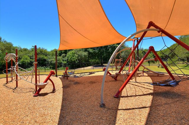 6109 York Bridge CIR, Austin, TX 78749