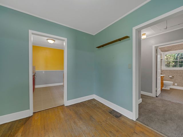 208 Inglewood Dr, Clarksville, TN 37040