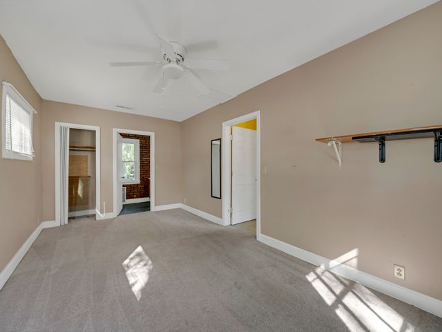 208 Inglewood Dr, Clarksville, TN 37040