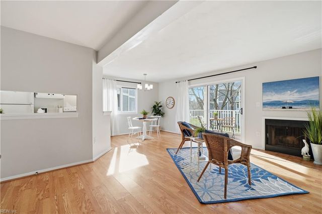 1009 Autumn Woods Ln Apt 107, Virginia Beach, VA 23454