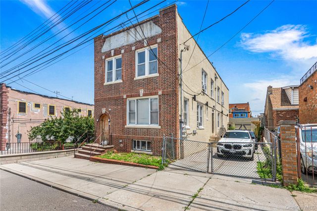 20-25 74th Street, East Elmhurst, NY 11370
