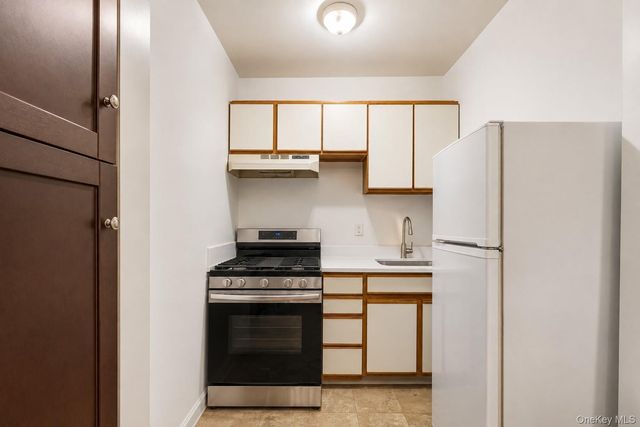 20-25 74th Street, East Elmhurst, NY 11370