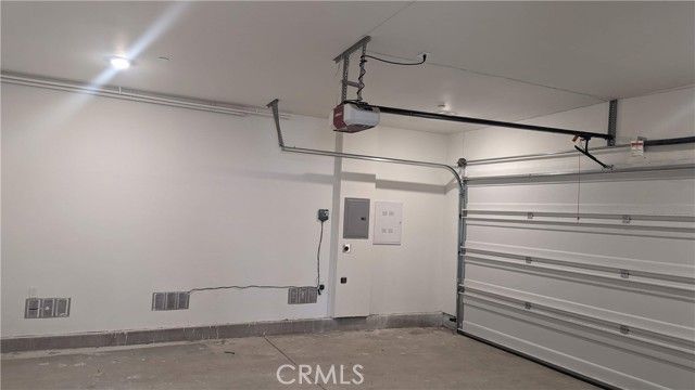 15126 Logos Court, North Hills (los Angeles), CA 91343