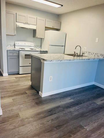 225 S Tropical Trail 717, Merritt Island, FL 32952