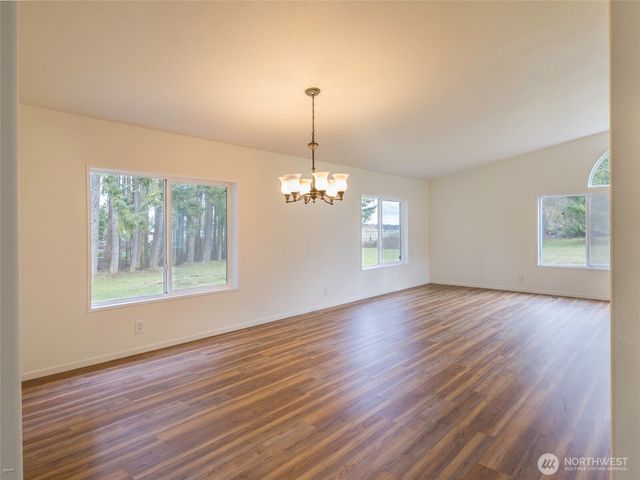 200 Leprechaun Lane, Port Angeles, WA 98362