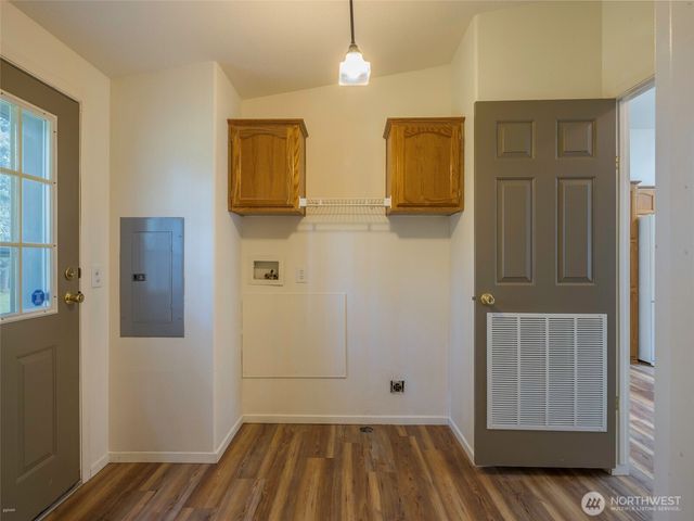 200 Leprechaun Lane, Port Angeles, WA 98362