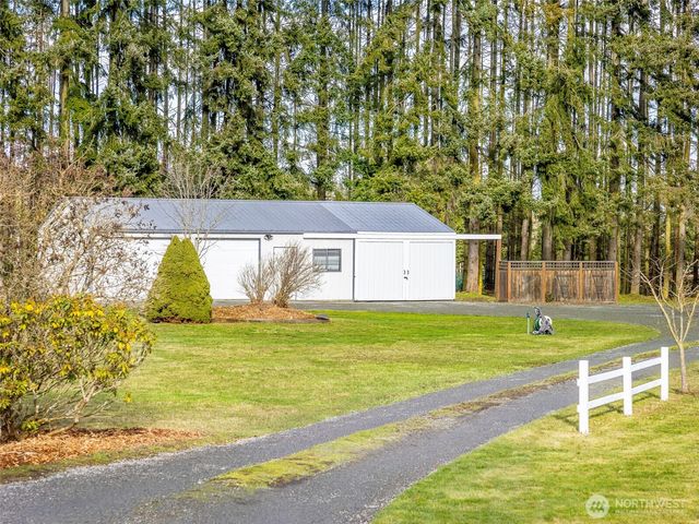 200 Leprechaun Lane, Port Angeles, WA 98362