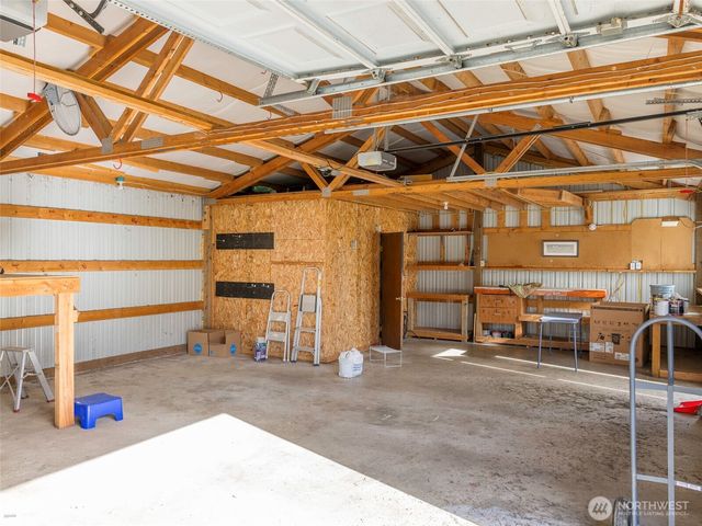 200 Leprechaun Lane, Port Angeles, WA 98362