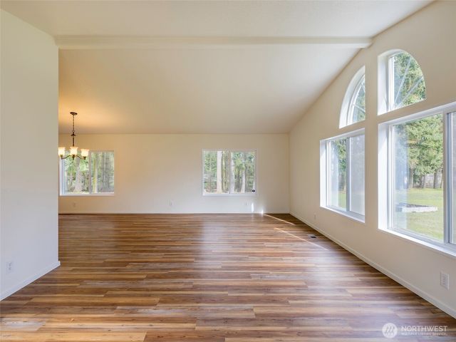 200 Leprechaun Lane, Port Angeles, WA 98362