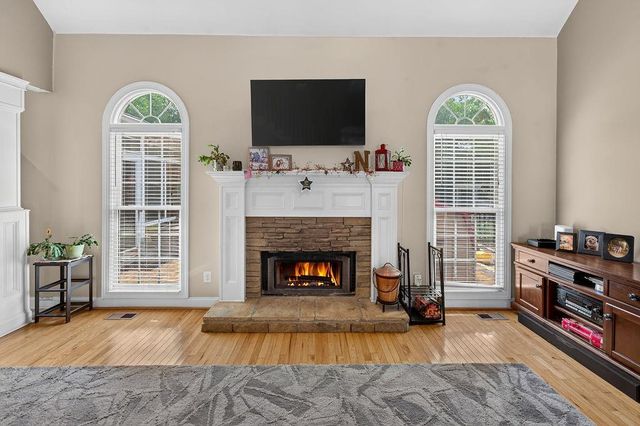 120 Wexford Drive NE, Calhoun, GA 30701
