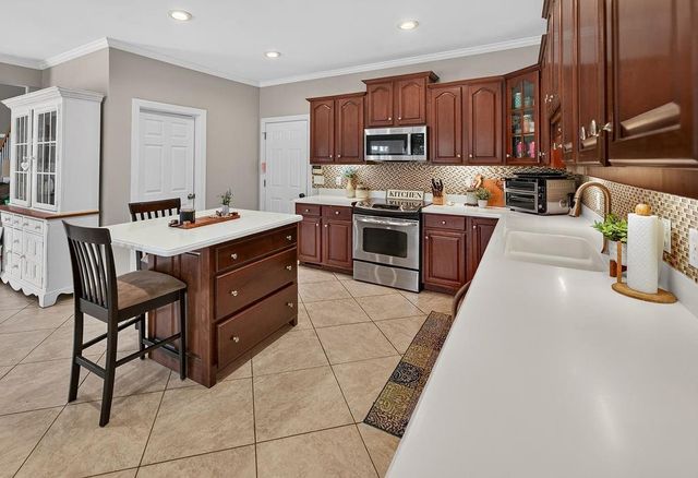 120 Wexford Drive NE, Calhoun, GA 30701