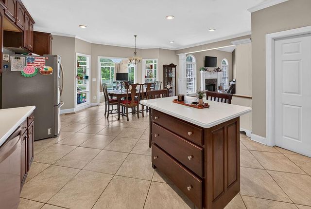 120 Wexford Drive NE, Calhoun, GA 30701