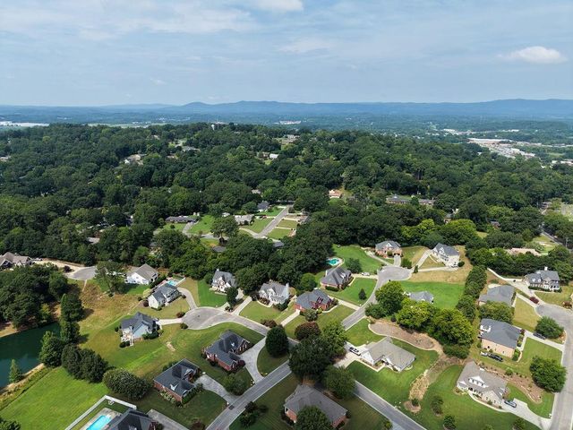 120 Wexford Drive NE, Calhoun, GA 30701