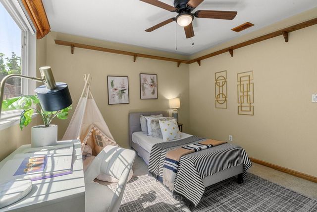 1001 W Latimer Avenue, Campbell, CA 95008