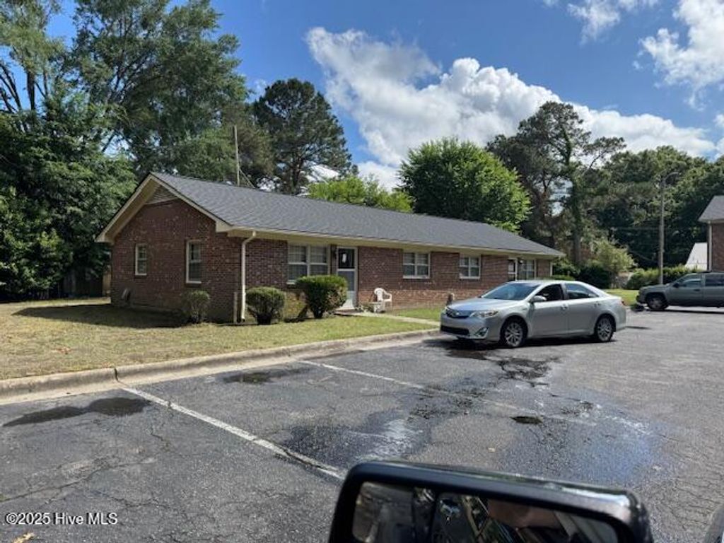 506 Maplewood Avenue, Wilson, NC 27893