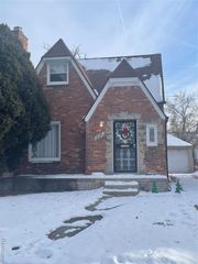 16210 Ferguson Street, Detroit, MI 48235