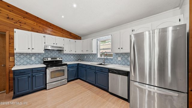 7056 EXLINE Road, Jacksonville, FL 32222