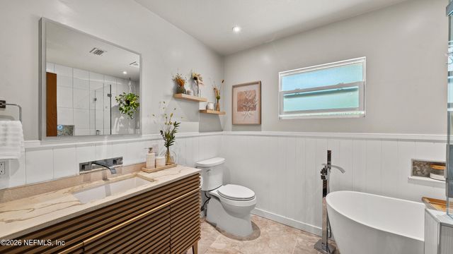 7056 EXLINE Road, Jacksonville, FL 32222