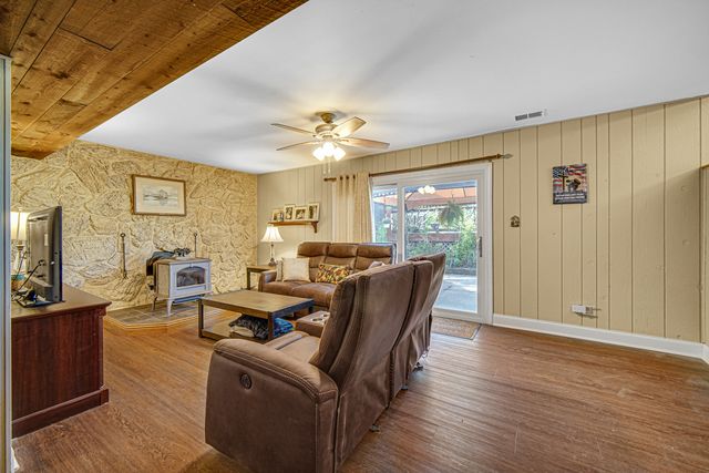 6234 Dolores Drive, Oak Forest, IL 60452