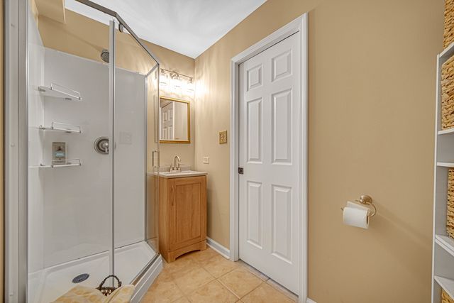 6234 Dolores Drive, Oak Forest, IL 60452
