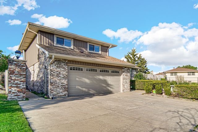 6234 Dolores Drive, Oak Forest, IL 60452