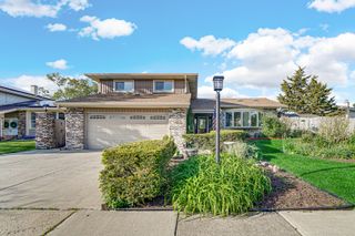6234 Dolores Drive, Oak Forest, IL 60452