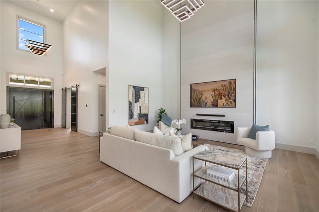 389 Hidden Leaf Circle, Sunnyvale, TX 75182