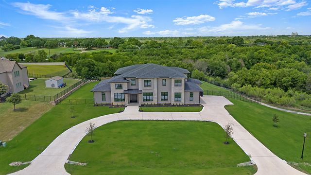 389 Hidden Leaf Circle, Sunnyvale, TX 75182
