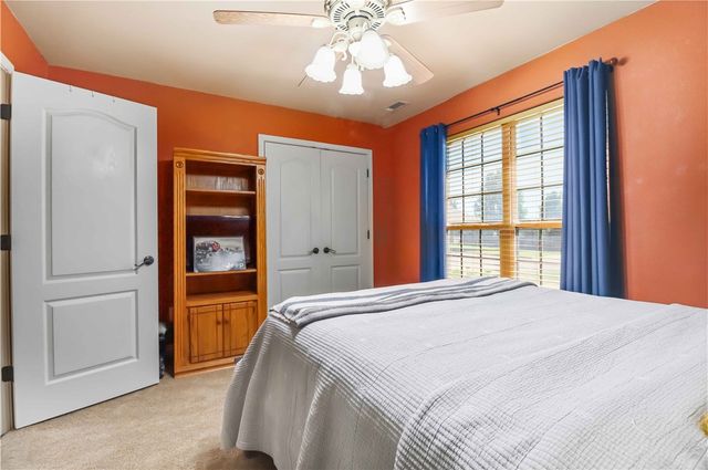 8701 Ruth Lane, Bentonville, AR 72713