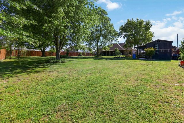 8701 Ruth Lane, Bentonville, AR 72713