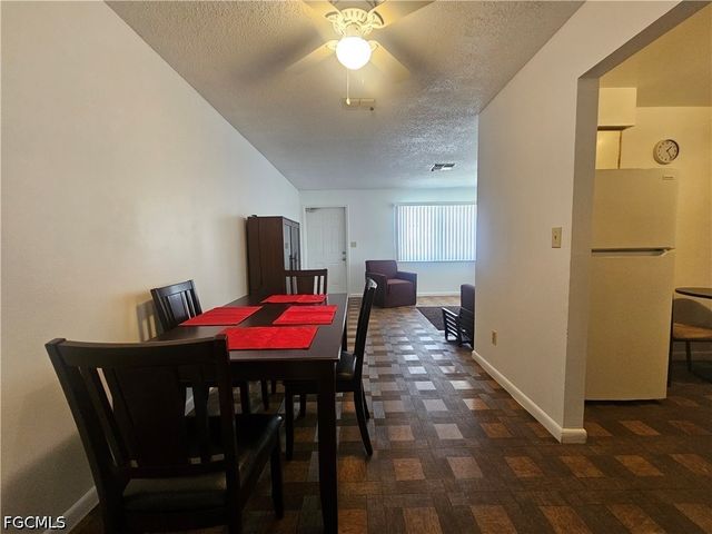 34 Desert Candle CIR, Lehigh Acres, FL 33936