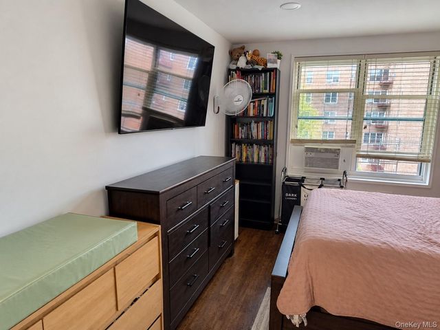 1304 Midland Avenue B41, Yonkers, NY 10704