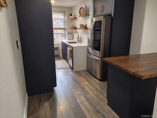 1304 Midland Avenue B41, Yonkers, NY 10704