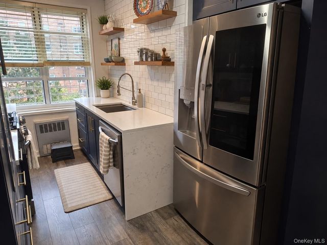 1304 Midland Avenue B41, Yonkers, NY 10704