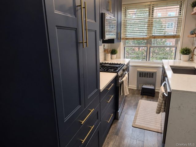 1304 Midland Avenue B41, Yonkers, NY 10704