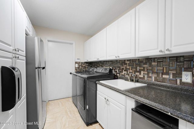 1711 Flamevine Place, Malabar, FL 32950