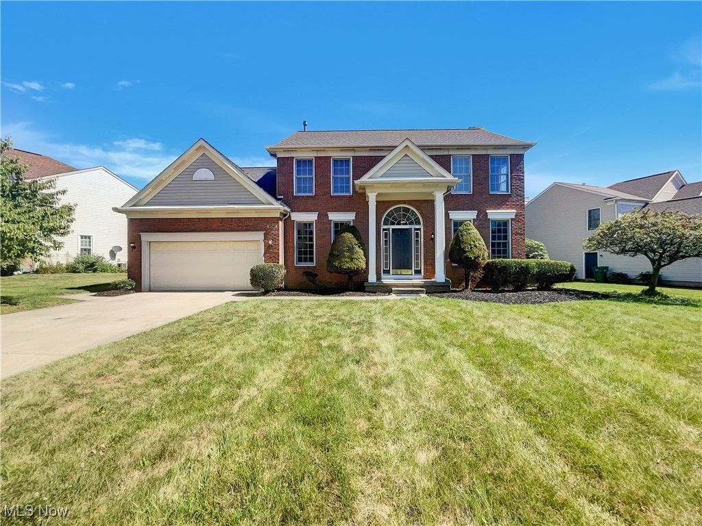 9740 Burton Drive, Twinsburg, OH 44087