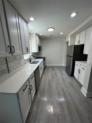 2116 Westchester Drive, The Village, OK 73120