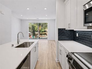 9425 1/2 N Sepulveda Boulevard 4, North Hills, CA 91343