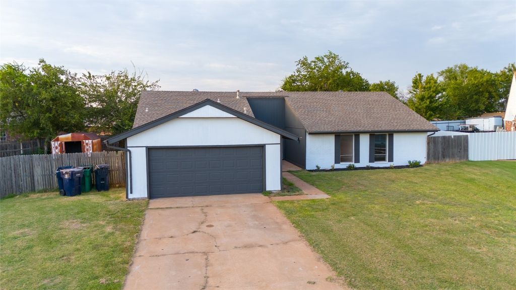 2533 Indian Creek Place, Oklahoma City, OK 73120