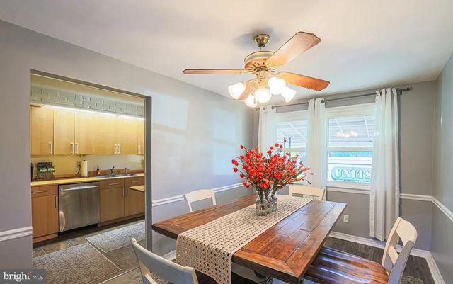 8739 CIMARRON CIR, Baltimore, MD 21234