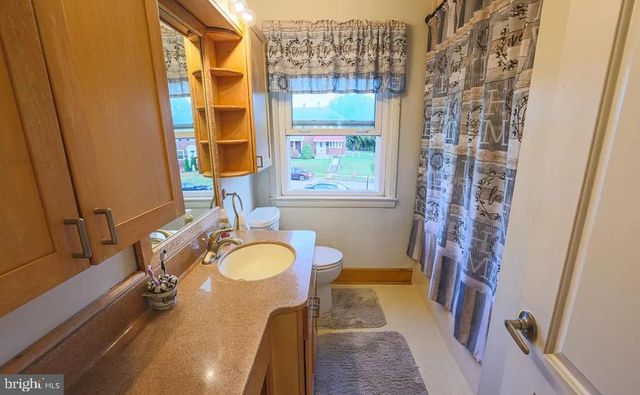 8739 CIMARRON CIR, Baltimore, MD 21234