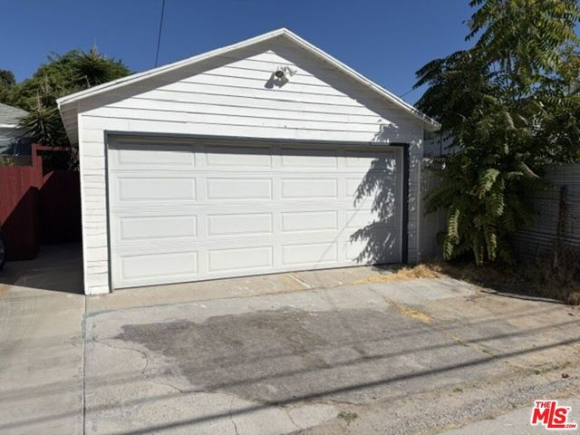 412 W Windsor Road, Glendale, CA 91204