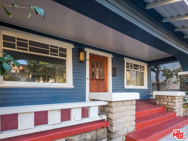 412 W Windsor Road, Glendale, CA 91204